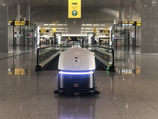 坦力工業(yè)全自動(dòng)掃地機(jī)器人如何力挽狂瀾？