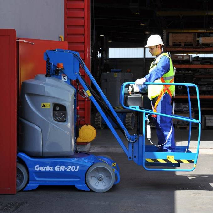 桅桿式高空作業(yè)平臺GR-26J 桅桿式高空作業(yè)平臺gr-20j-13