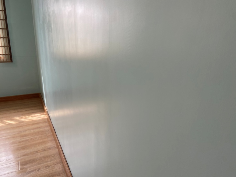 家里墻皮鼓包掉皮怎么辦？這個(gè)方法助你一勞永逸