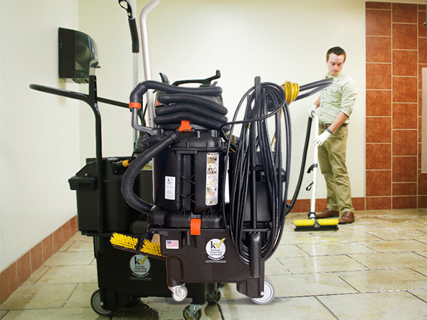 寫(xiě)字樓公用衛(wèi)生間臟亂異味大，廁寶來(lái)幫你！