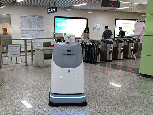 坦力工業(yè)智能清掃機(jī)器人：如何節(jié)省人工成本？