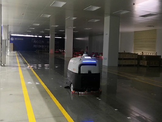 哪吒揮手告別銀幕，坦力工業(yè)智能清潔機器人續(xù)寫車間「清潔傳奇」
